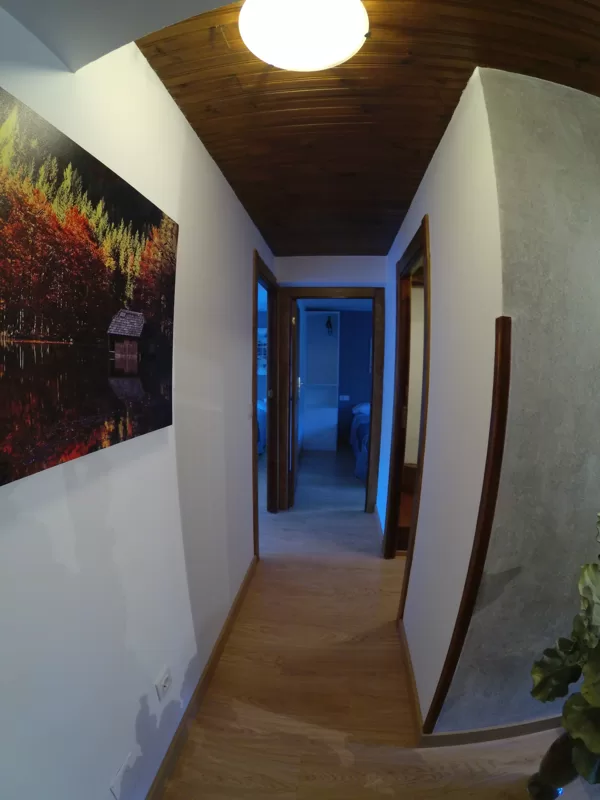 Pasillo acceso a habitaciones